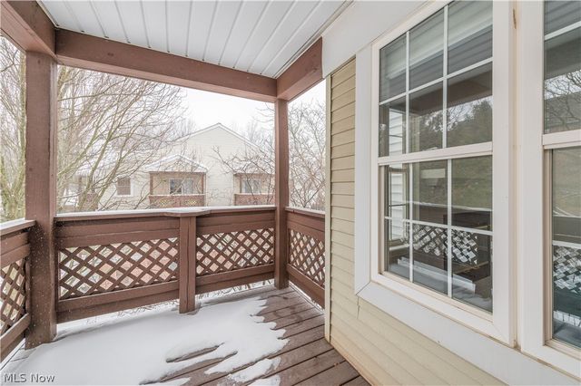 23061 Brick Mill Run C3, Westlake, OH 44145