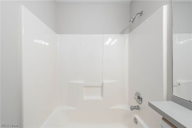 23061 Brick Mill Run C3, Westlake, OH 44145