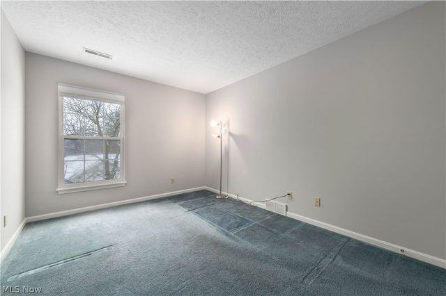 23061 Brick Mill Run C3, Westlake, OH 44145