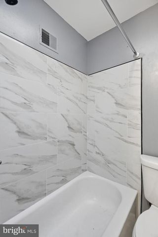 1526 S LECOUNT ST, Philadelphia, PA 19146