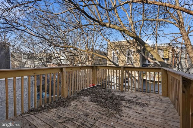 1526 S LECOUNT ST, Philadelphia, PA 19146