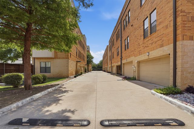 644 E Bluff Street, Fort Worth, TX 76102