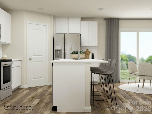 1618 Cottage Creek Drive, Bessemer City, NC 28016