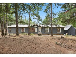 60 AKI Rd, Lyle, WA 98635