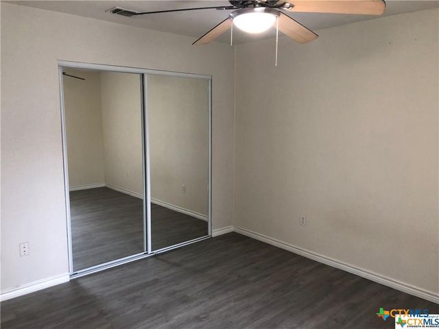 2722 N Heynis, New Braunfels, TX 78130