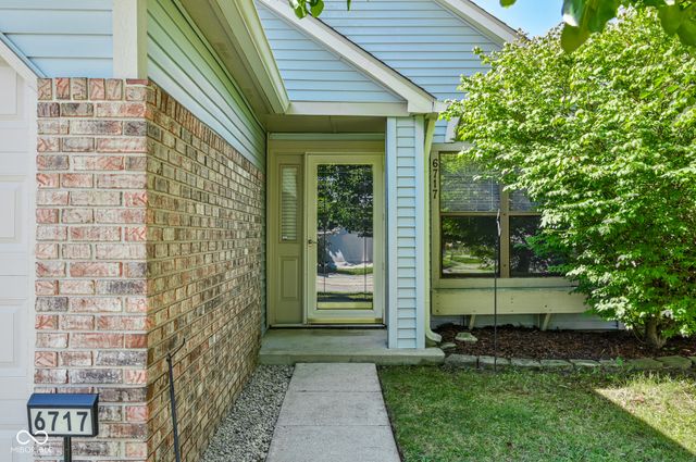 6717 Huntsmen Court, Indianapolis, IN 46250