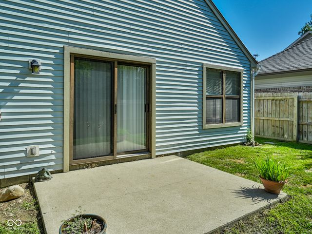 6717 Huntsmen Court, Indianapolis, IN 46250