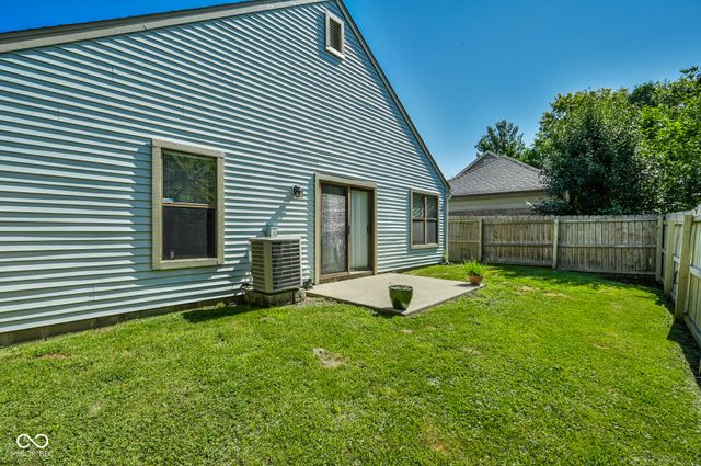 6717 Huntsmen Court, Indianapolis, IN 46250