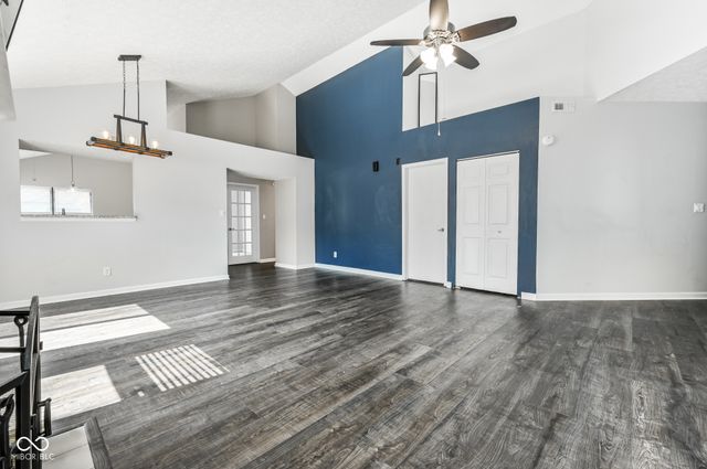 6717 Huntsmen Court, Indianapolis, IN 46250