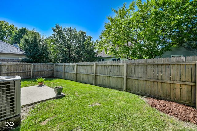 6717 Huntsmen Court, Indianapolis, IN 46250