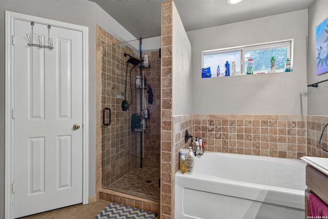 9030 BRAE RIDGE DR, San Antonio, TX 78249
