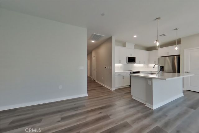 1734 Lorraine Drive 1, Corona, CA 92882