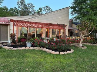 728 Hogan Drive, Conroe, TX 77302