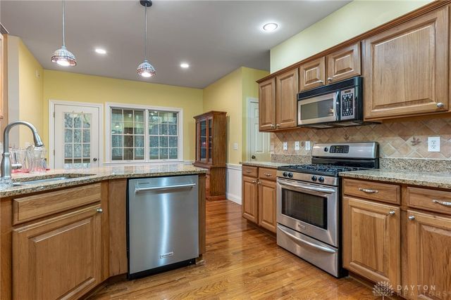 914 Hickory Trail Drive, Wilmington, OH 45177