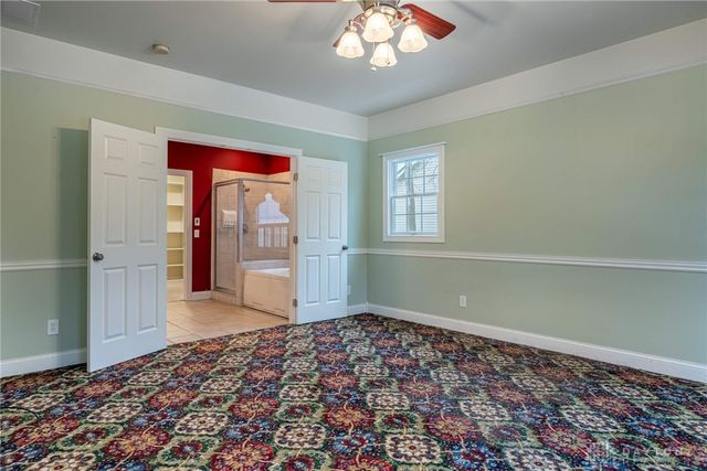 914 Hickory Trail Drive, Wilmington, OH 45177