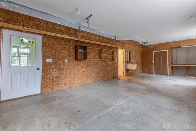 914 Hickory Trail Drive, Wilmington, OH 45177