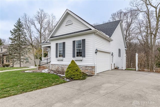 914 Hickory Trail Drive, Wilmington, OH 45177