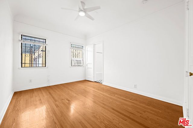 361 N Mansfield Avenue, Los Angeles, CA 90036