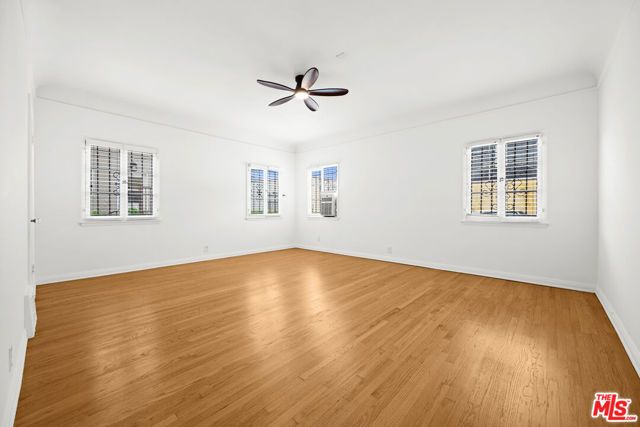 361 N Mansfield Avenue, Los Angeles, CA 90036