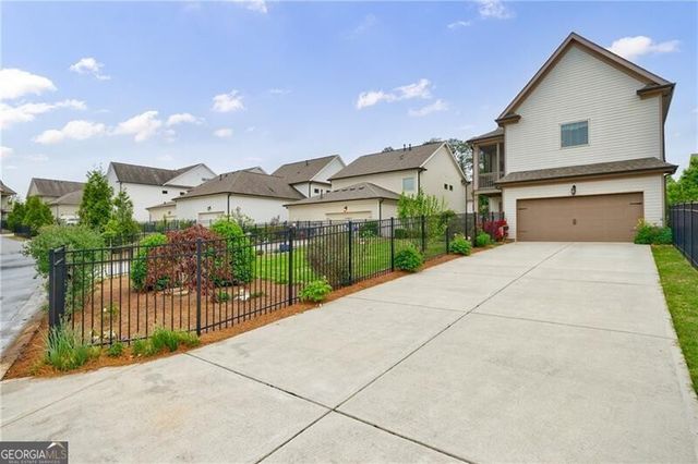 860 Hargrove Point Way, Alpharetta, GA 30004