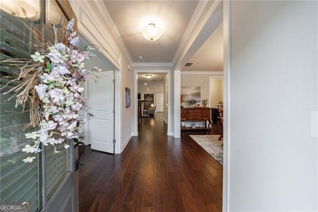 860 Hargrove Point Way, Alpharetta, GA 30004