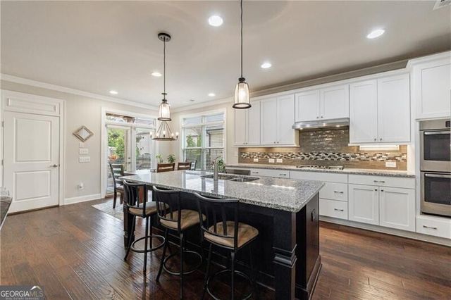 860 Hargrove Point Way, Alpharetta, GA 30004