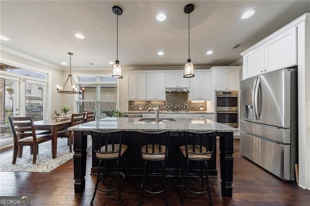 860 Hargrove Point Way, Alpharetta, GA 30004