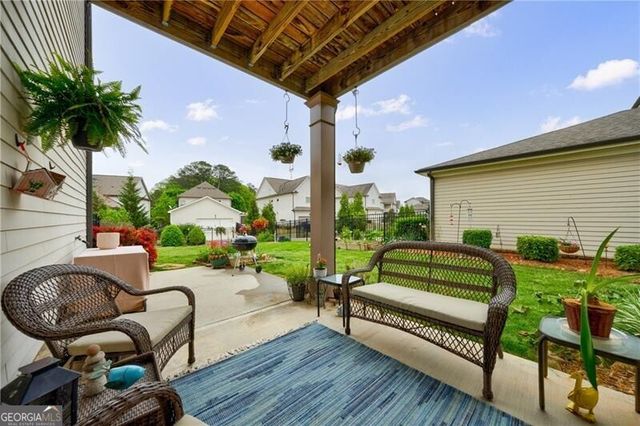 860 Hargrove Point Way, Alpharetta, GA 30004