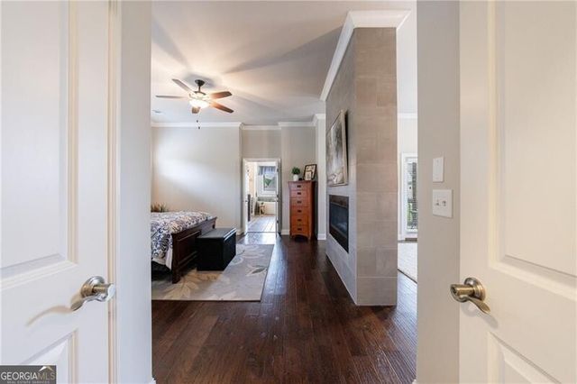 860 Hargrove Point Way, Alpharetta, GA 30004