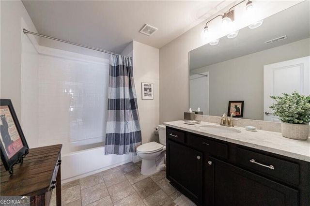 860 Hargrove Point Way, Alpharetta, GA 30004