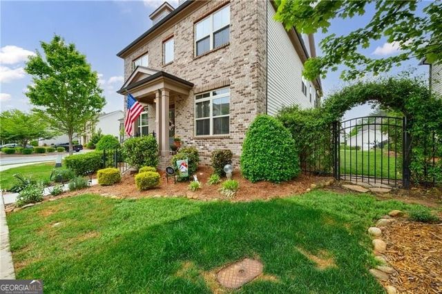 860 Hargrove Point Way, Alpharetta, GA 30004