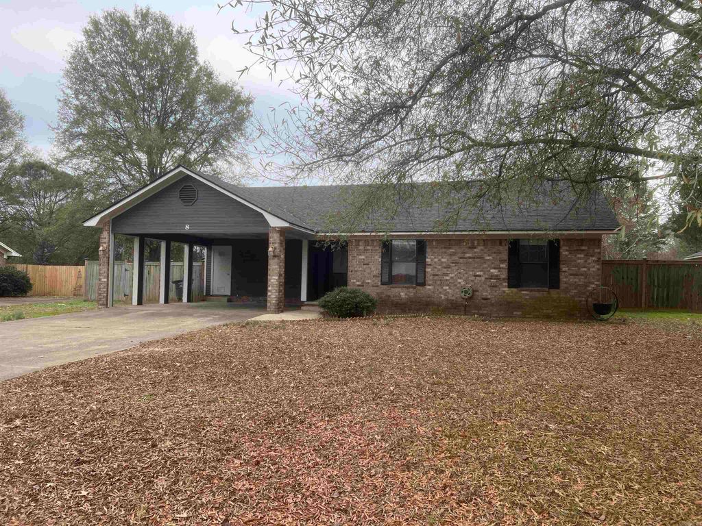8 Bridgestone Drive, Conway, AR 72032