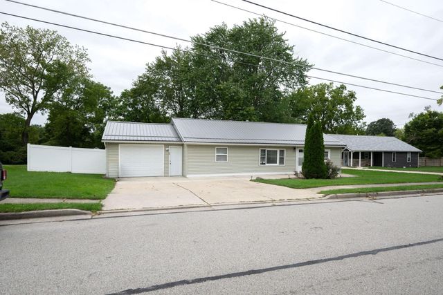 1104 Town Street, Kendallville, IN 46755