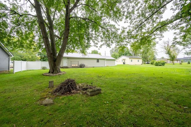 1104 Town Street, Kendallville, IN 46755
