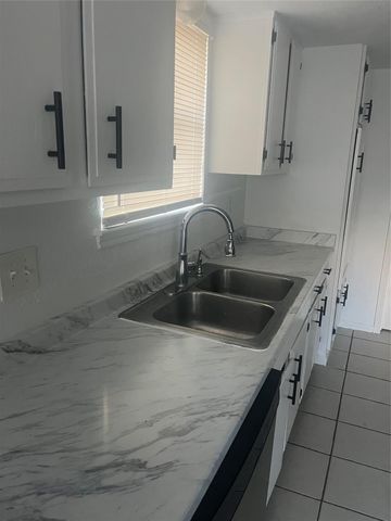 7015 Maple Fox Drive, Humble, TX 77338