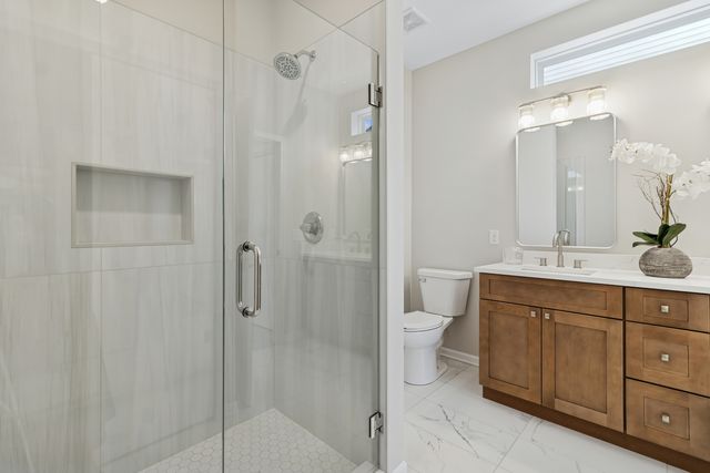 696 S Wellston Lane, Romeoville, IL 60446