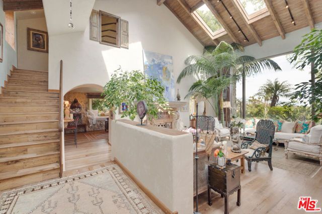 6766 Portshead Road, Malibu, CA 90265