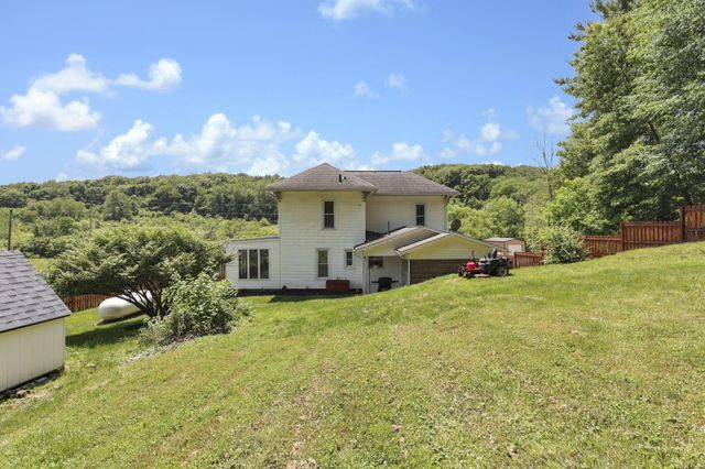 6228 Patton Road NE, Newark, OH 43055