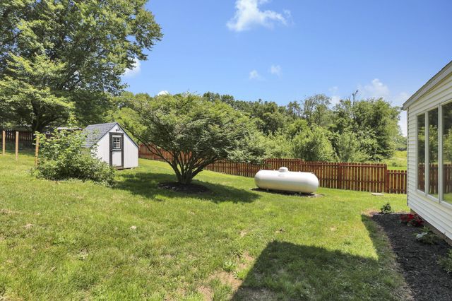 6228 Patton Road NE, Newark, OH 43055