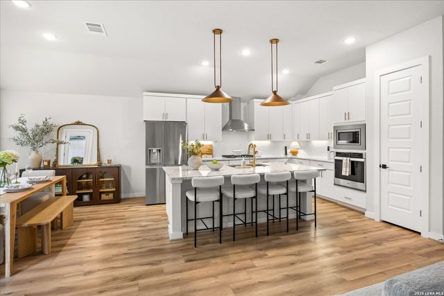 109 Valencia, Boerne, TX 78006