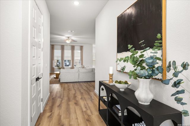 109 Valencia, Boerne, TX 78006