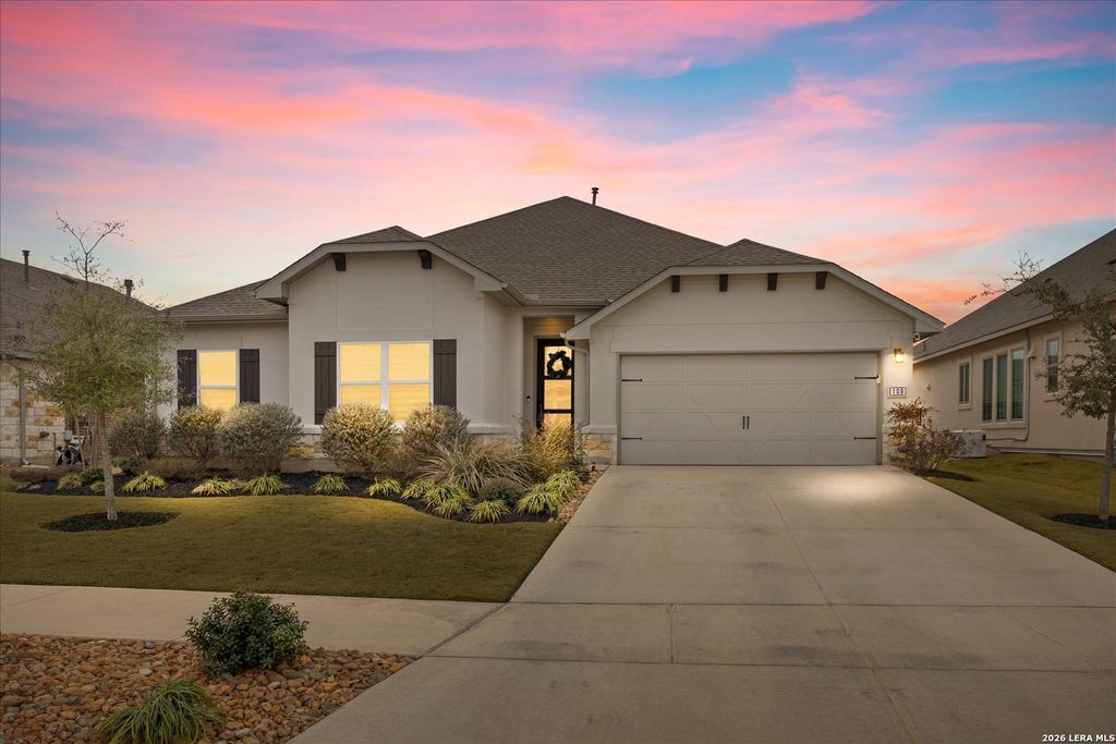 109 Valencia, Boerne, TX 78006