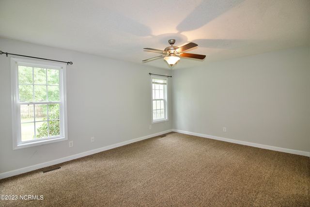 129 Lori Lane, Aberdeen, NC 28315