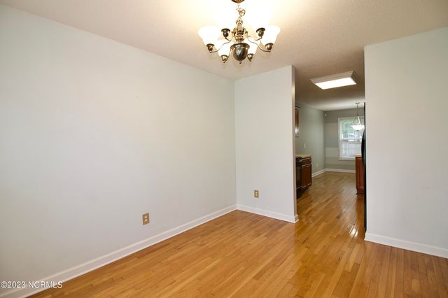 129 Lori Lane, Aberdeen, NC 28315