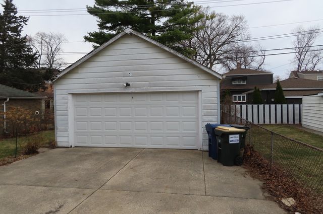 1710 N 73rd Court, Elmwood Park, IL 60707
