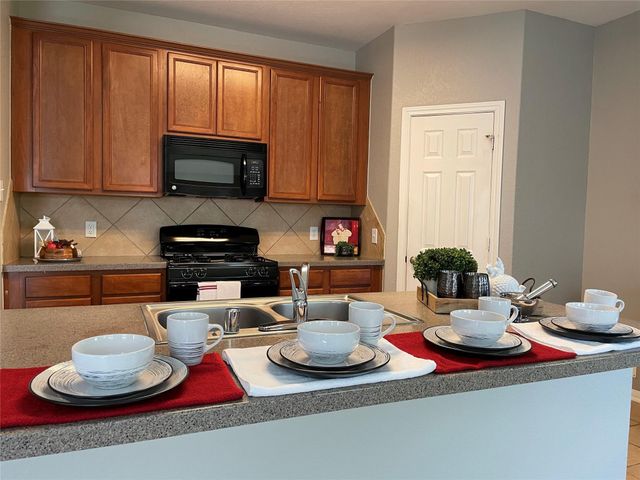 5426 Rio Drive, Baytown, TX 77521