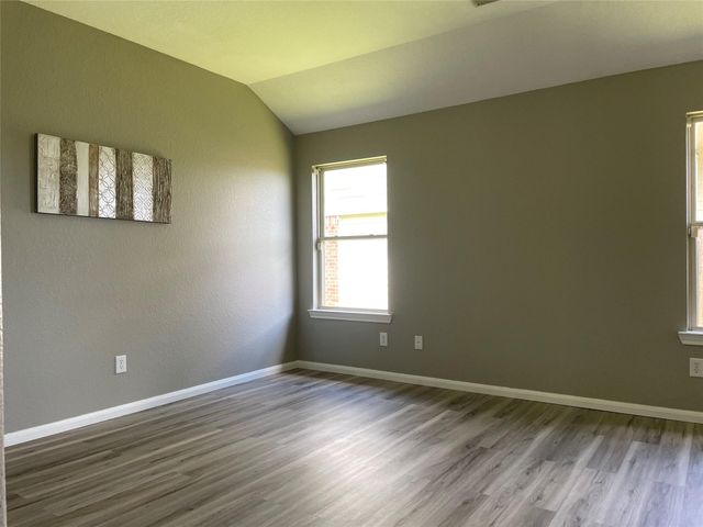 5426 Rio Drive, Baytown, TX 77521