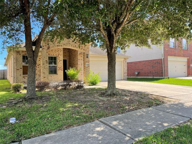 5426 Rio Drive, Baytown, TX 77521