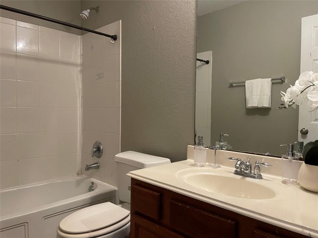 5426 Rio Drive, Baytown, TX 77521