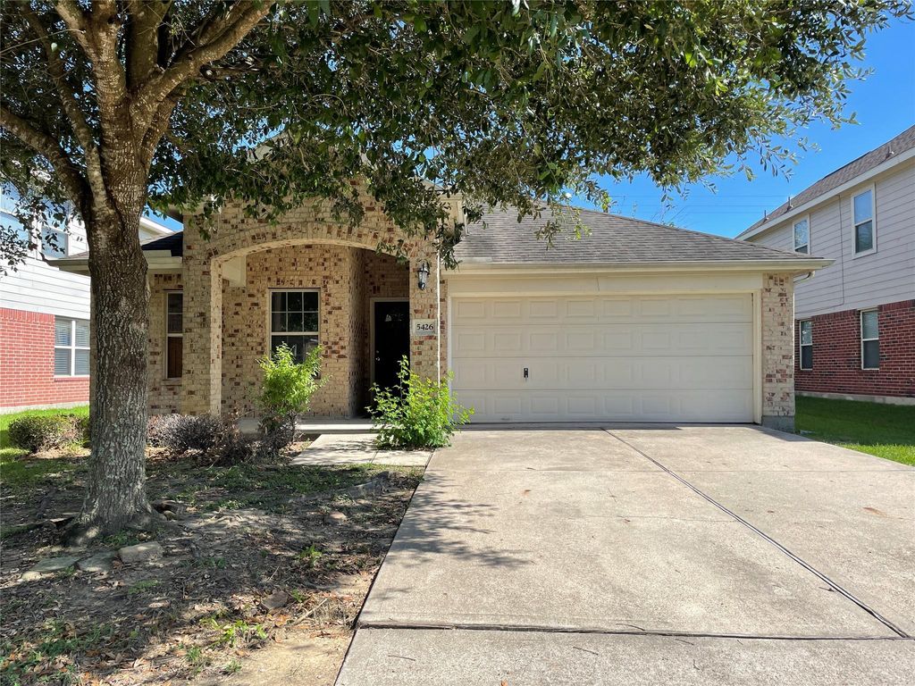 5426 Rio Drive, Baytown, TX 77521